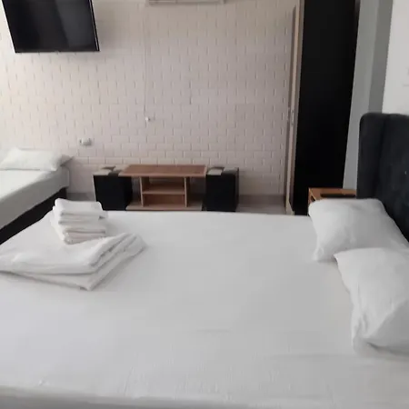 Si Daniel アパート *