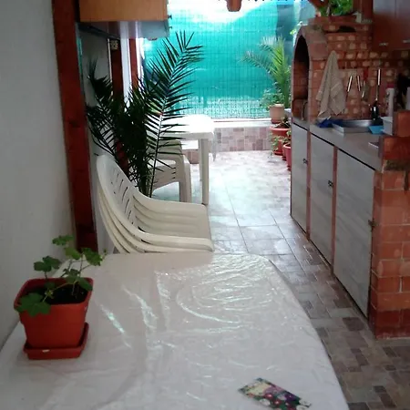 アパート Si Daniel エフォリエ・ノルド